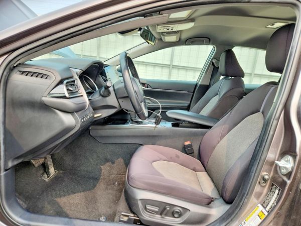 2021 TOYOTA CAMRY LE