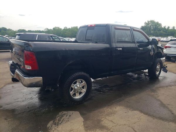 2013 RAM 2500 SLT