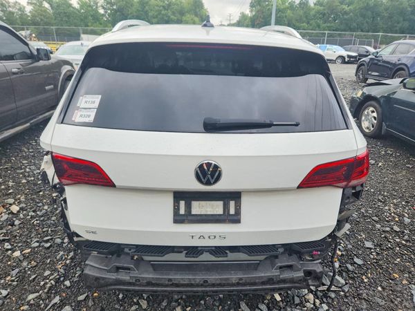 2022 VOLKSWAGEN TAOS SE