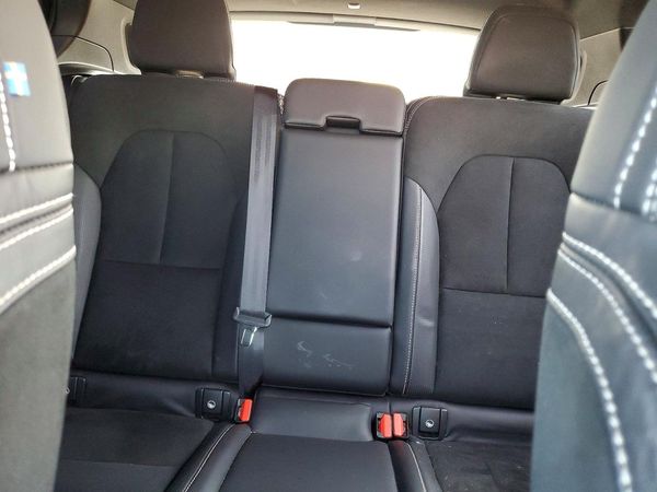 2021 VOLVO XC40 Recharge