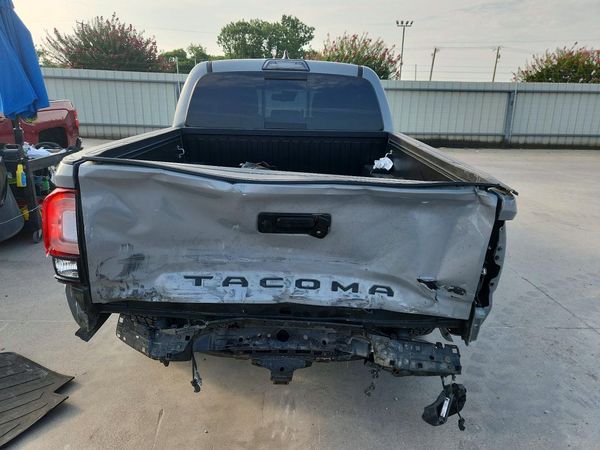 2019 TOYOTA TACOMA