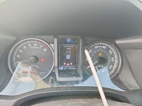 2019 TOYOTA TACOMA