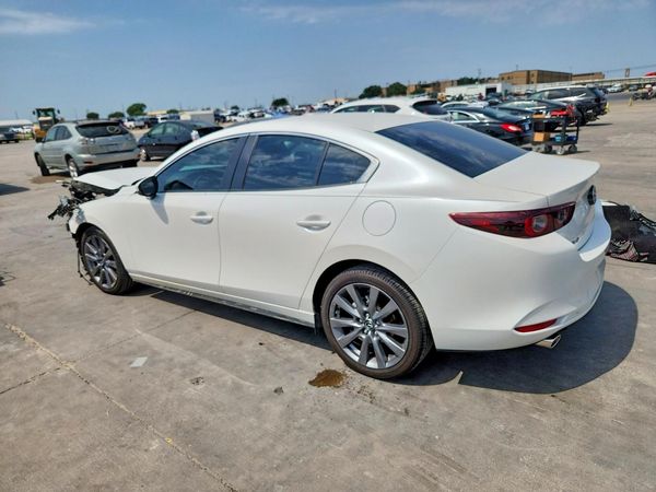 2025 MAZDA 3