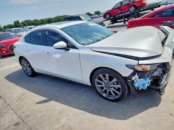 2025 MAZDA 3