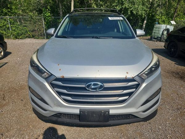 2017 HYUNDAI TUCSON