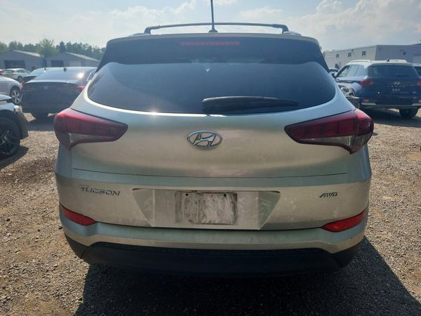 2017 HYUNDAI TUCSON
