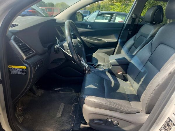 2017 HYUNDAI TUCSON