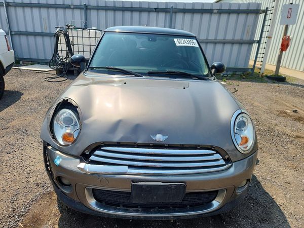 2013 MINI COOPER