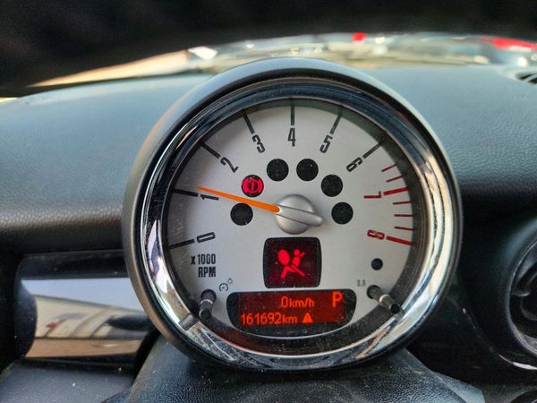 2013 MINI COOPER