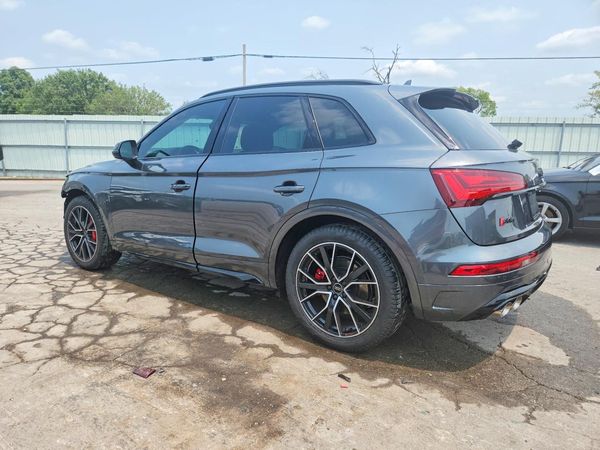 2025 AUDI SQ5 quattro Premium Plus
