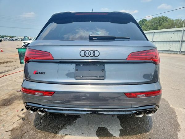 2025 AUDI SQ5 quattro Premium Plus