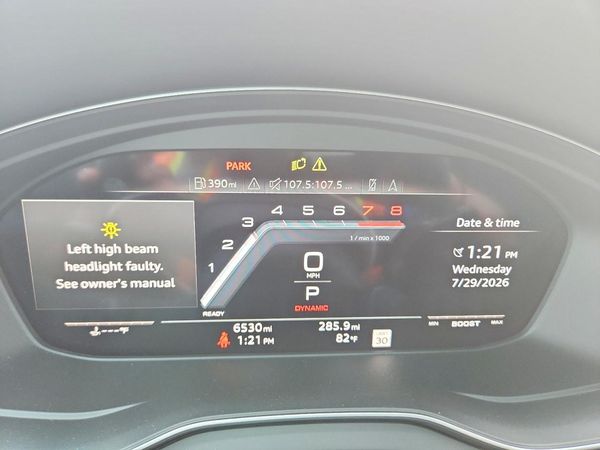 2025 AUDI SQ5 quattro Premium Plus