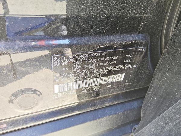 2024 TOYOTA VENZA
