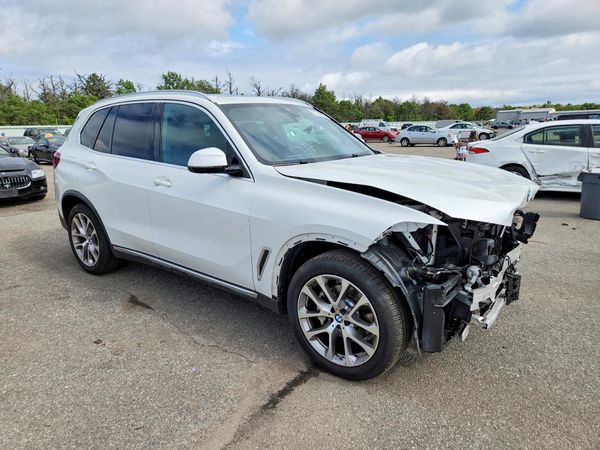 2022 BMW X5 xDrive40i