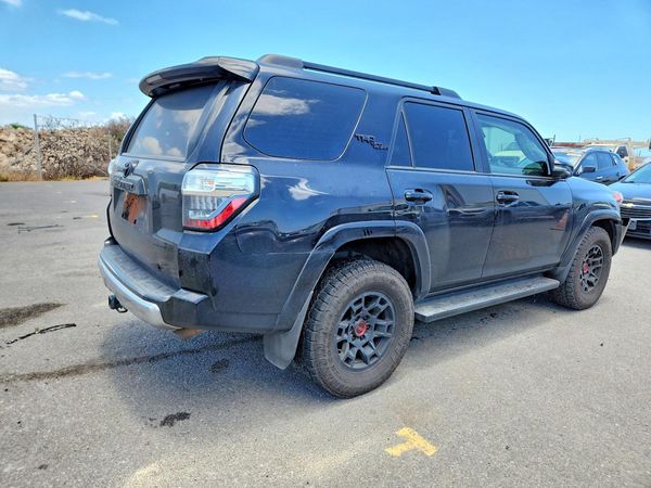 2024 TOYOTA 4RUNNER TRD offroad Prem