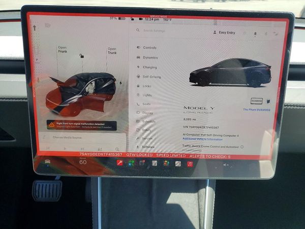 2026 TESLA MODEL Y