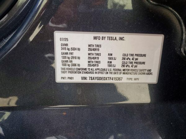 2026 TESLA MODEL Y