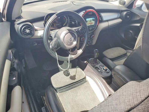 2021 MINI COOPER