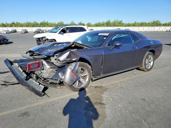 2016 DODGE CHALLENGER SXT