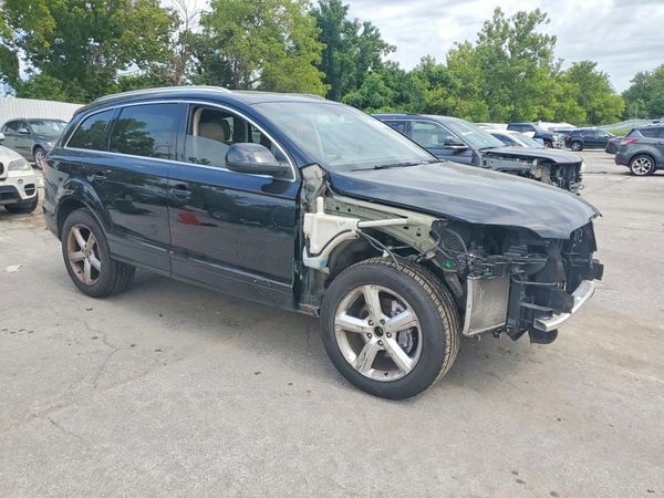 2015 AUDI Q7
