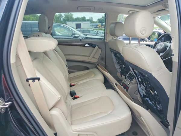 2015 AUDI Q7