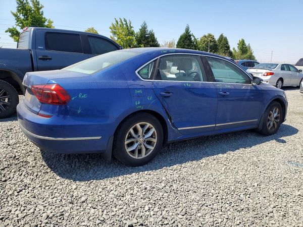 2017 VOLKSWAGEN PASSAT S