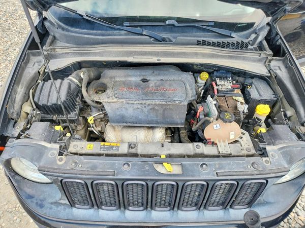 2016 JEEP RENEGADE TRAILHAWK 4X4