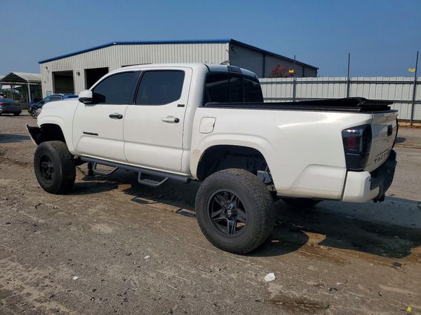 2016 TOYOTA TACOMA