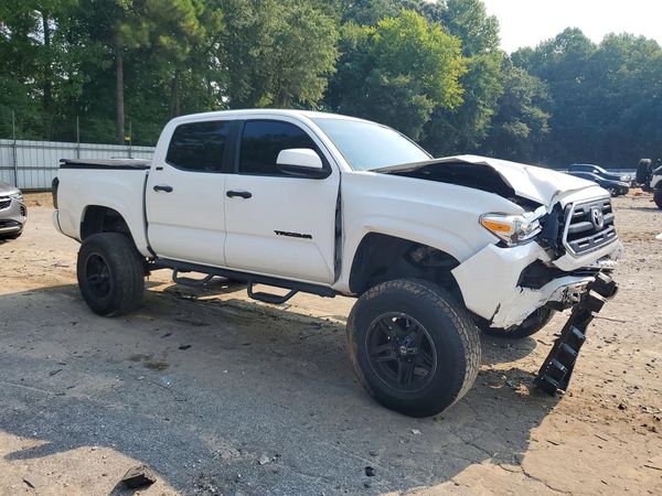 2016 TOYOTA TACOMA