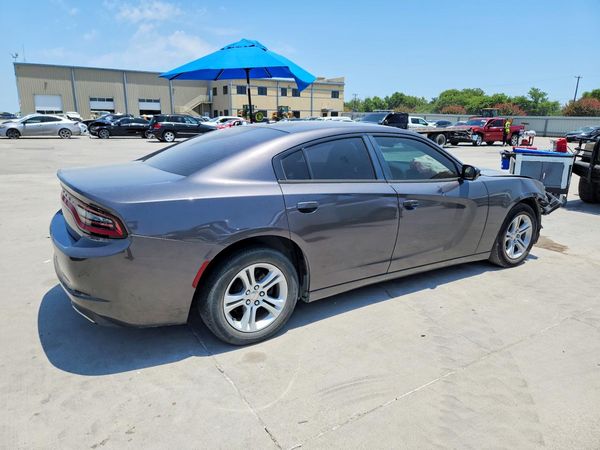 2015 DODGE CHARGER SE