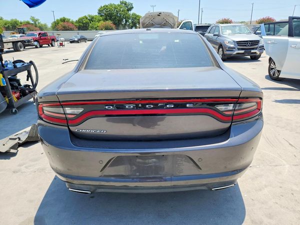 2015 DODGE CHARGER SE