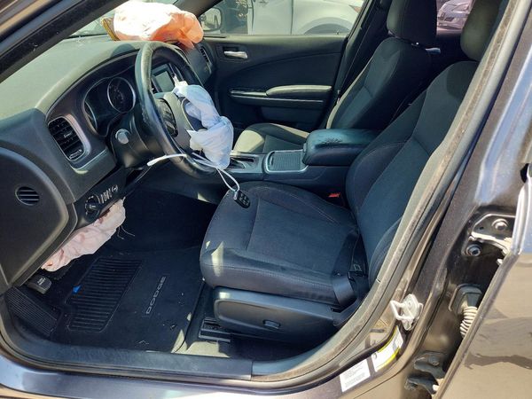 2015 DODGE CHARGER SE