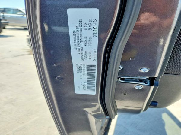 2015 DODGE CHARGER SE