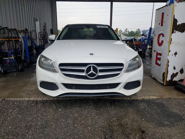 2015 MERCEDES-BENZ C Base