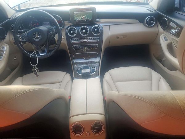 2015 MERCEDES-BENZ C Base