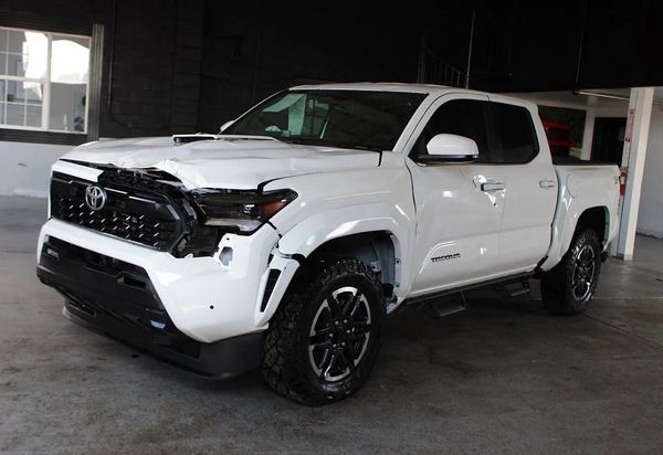 2025 TOYOTA TACOMA