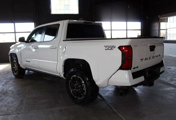 2025 TOYOTA TACOMA