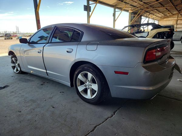 2013 DODGE CHARGER SE