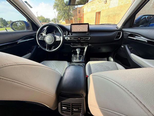 2021 KIA SELTOS SX