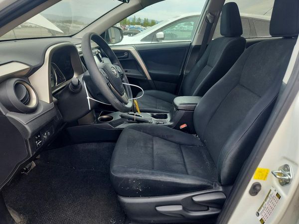 2015 TOYOTA RAV4 LE (X Grade)