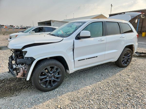 2022 JEEP GRAND CHEROKEE