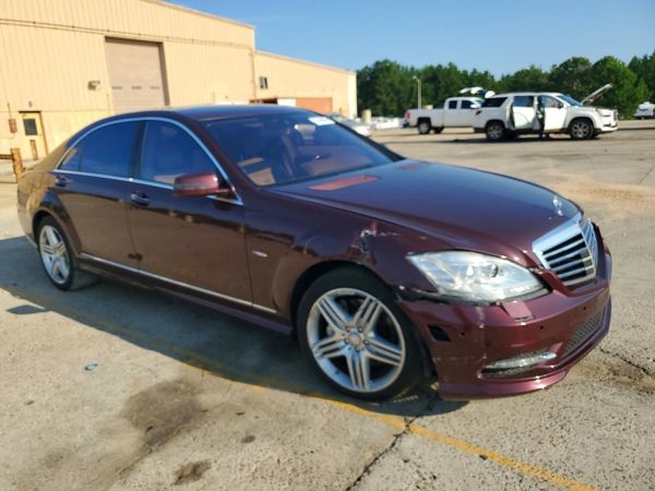 2012 MERCEDES-BENZ S S550