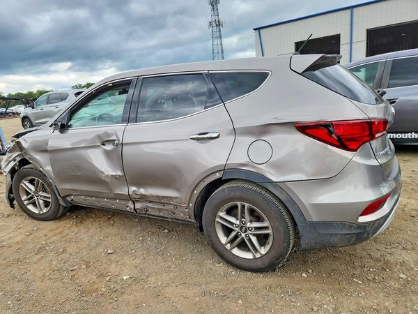 2018 HYUNDAI SANTA FE SPORT Sport Base