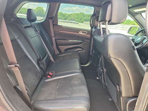 2021 JEEP GRAND CHEROKEE Laredo