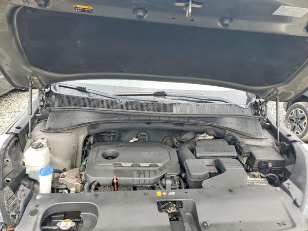 2016 KIA SORENTO L / LX