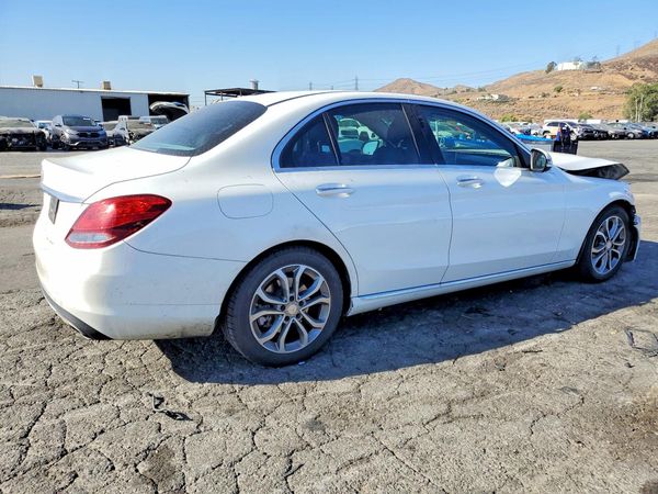 2016 MERCEDES-BENZ C C300