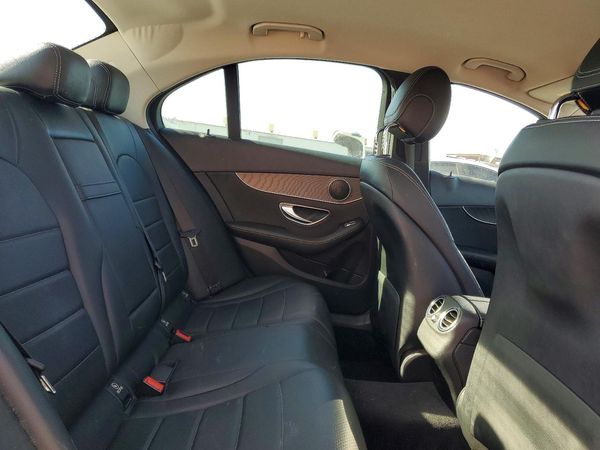 2016 MERCEDES-BENZ C C300