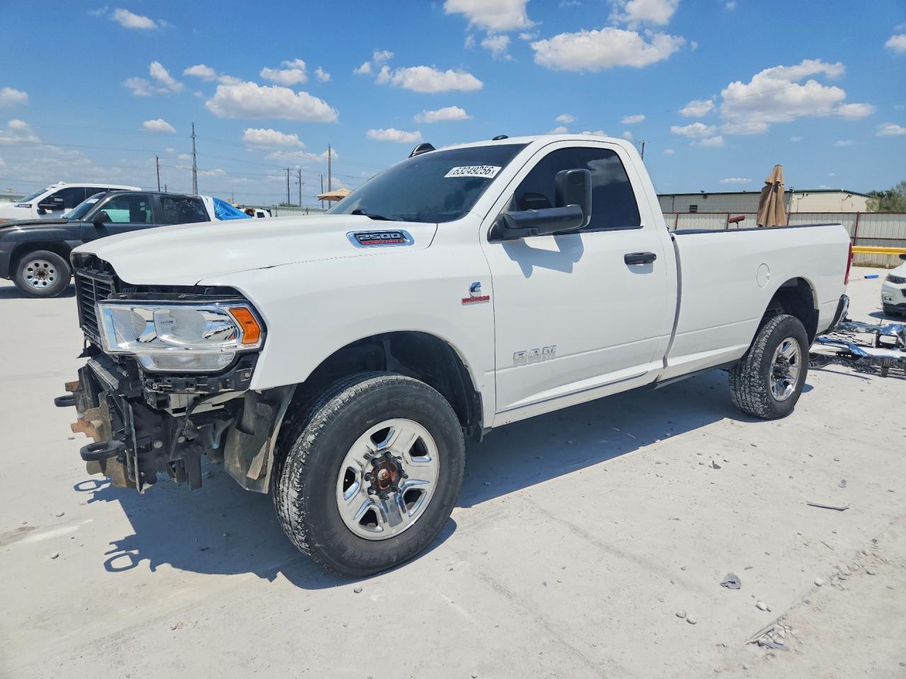 2022 RAM 2500 Tradesman — Front 3/4