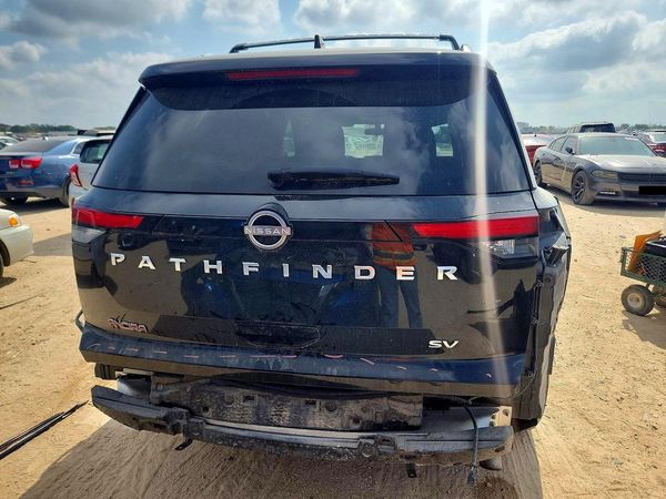 2022 NISSAN PATHFINDER SV