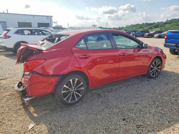 2017 TOYOTA COROLLA